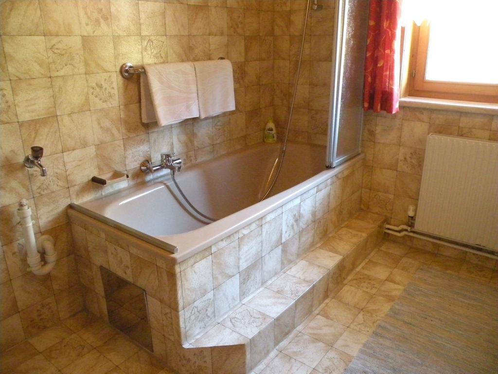 Haus Simma Apartment Далас Екстериор снимка