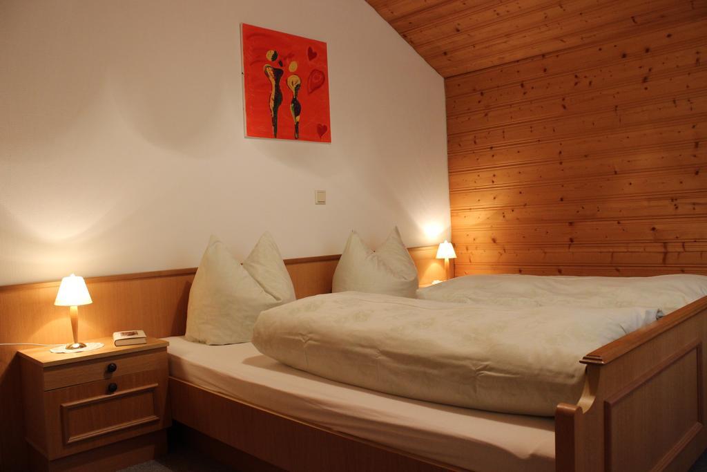Haus Simma Apartment Далас Екстериор снимка