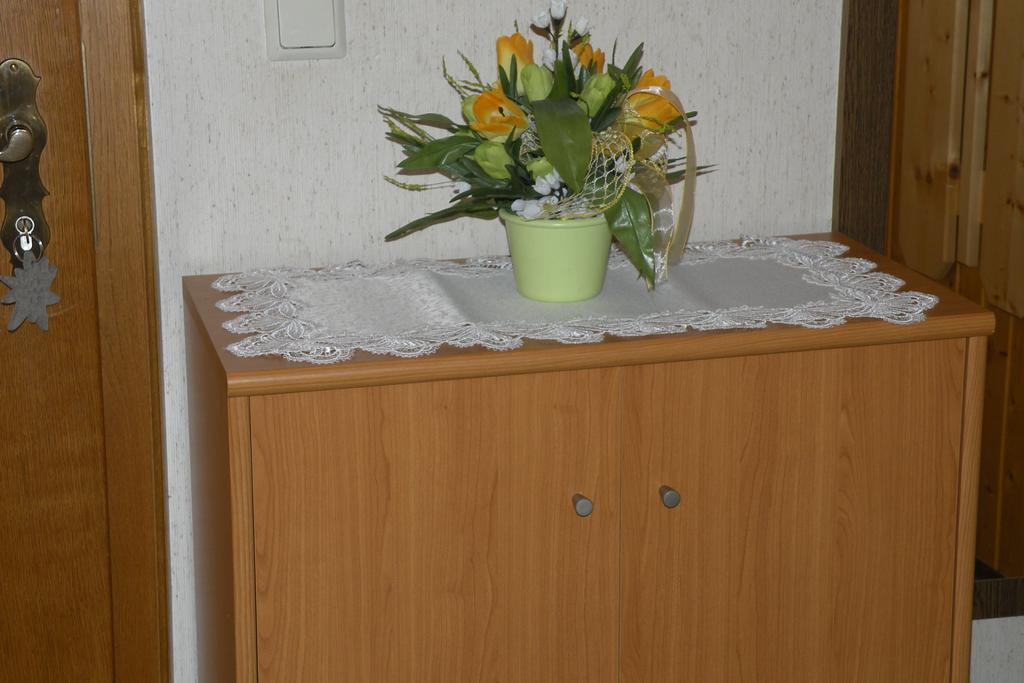 Haus Simma Apartment Далас Екстериор снимка